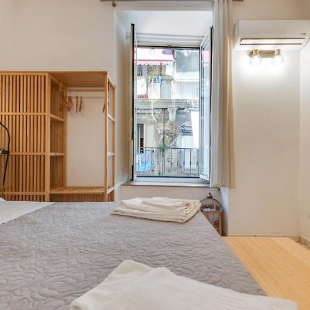 Spaccanapoli - Fully Equipped Studio Luaran gambar